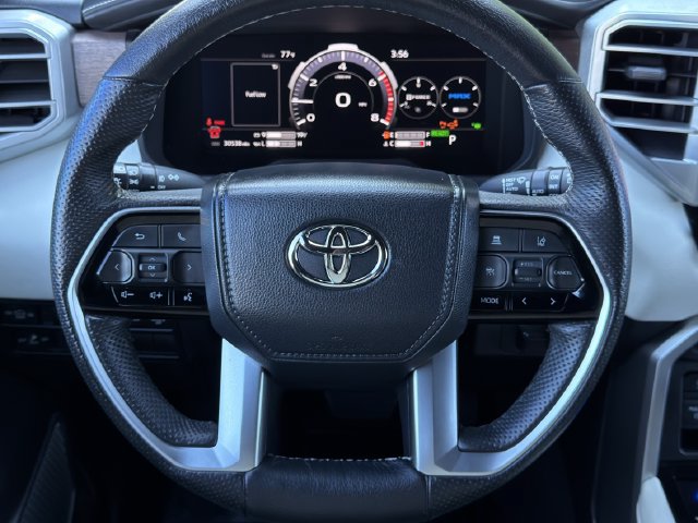 Used 2023 Toyota Sequoia Capstone AWD/4WD image 13
