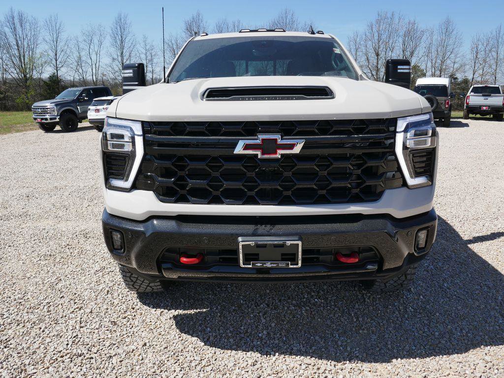 New 2026 Chevrolet Silverado 2500 ZR2 w/ LPO, Dark Essentials Package image 10