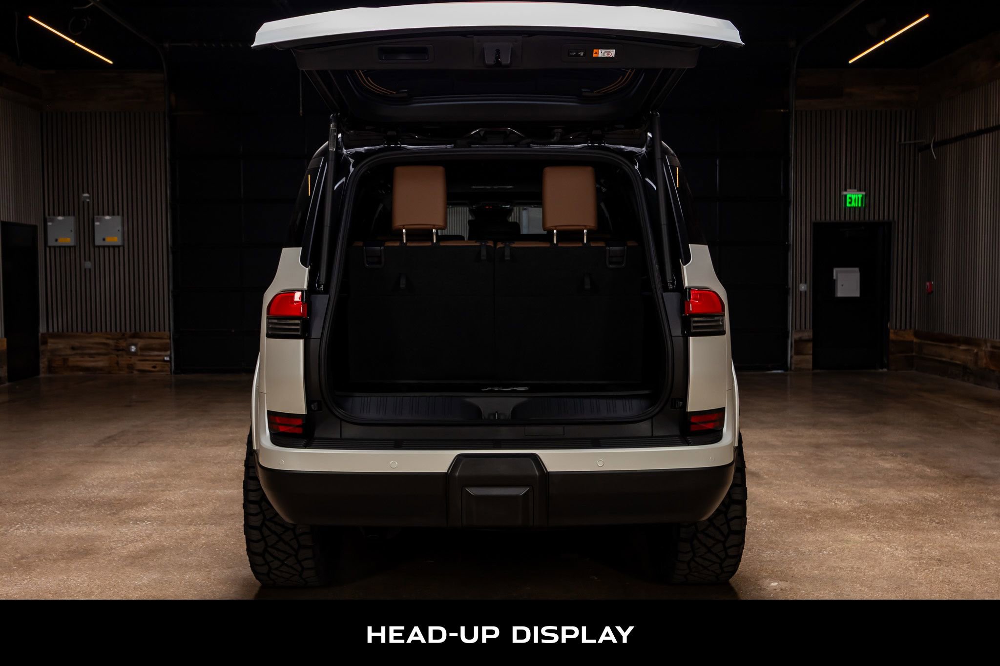 Used 2025 Lexus GX 550 w/ Accessory Package (2T) image 9