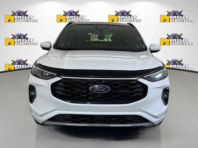 Used 2023 Ford Escape ST-Line Elite w/ Premium Technology Package AWD/4WD image 2