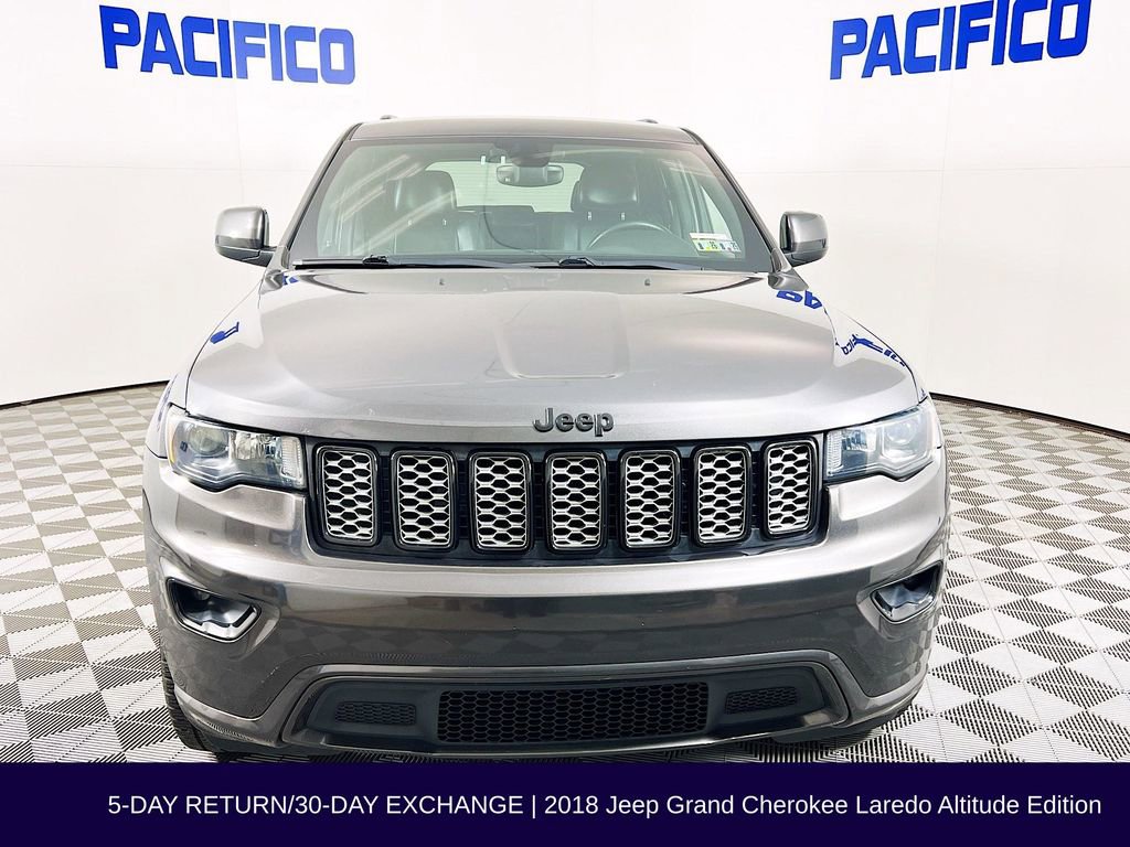 Used 2018 Jeep Grand Cherokee Altitude image 3