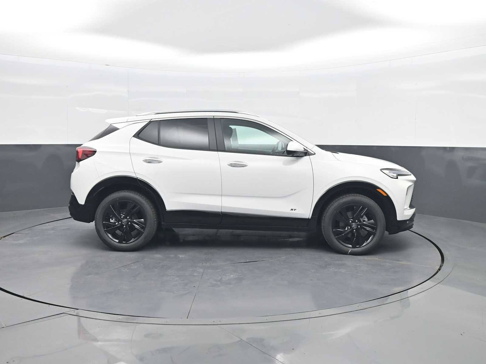 New 2026 Buick Encore GX Sport Touring w/ Advanced Technology Package AWD/4WD image 9