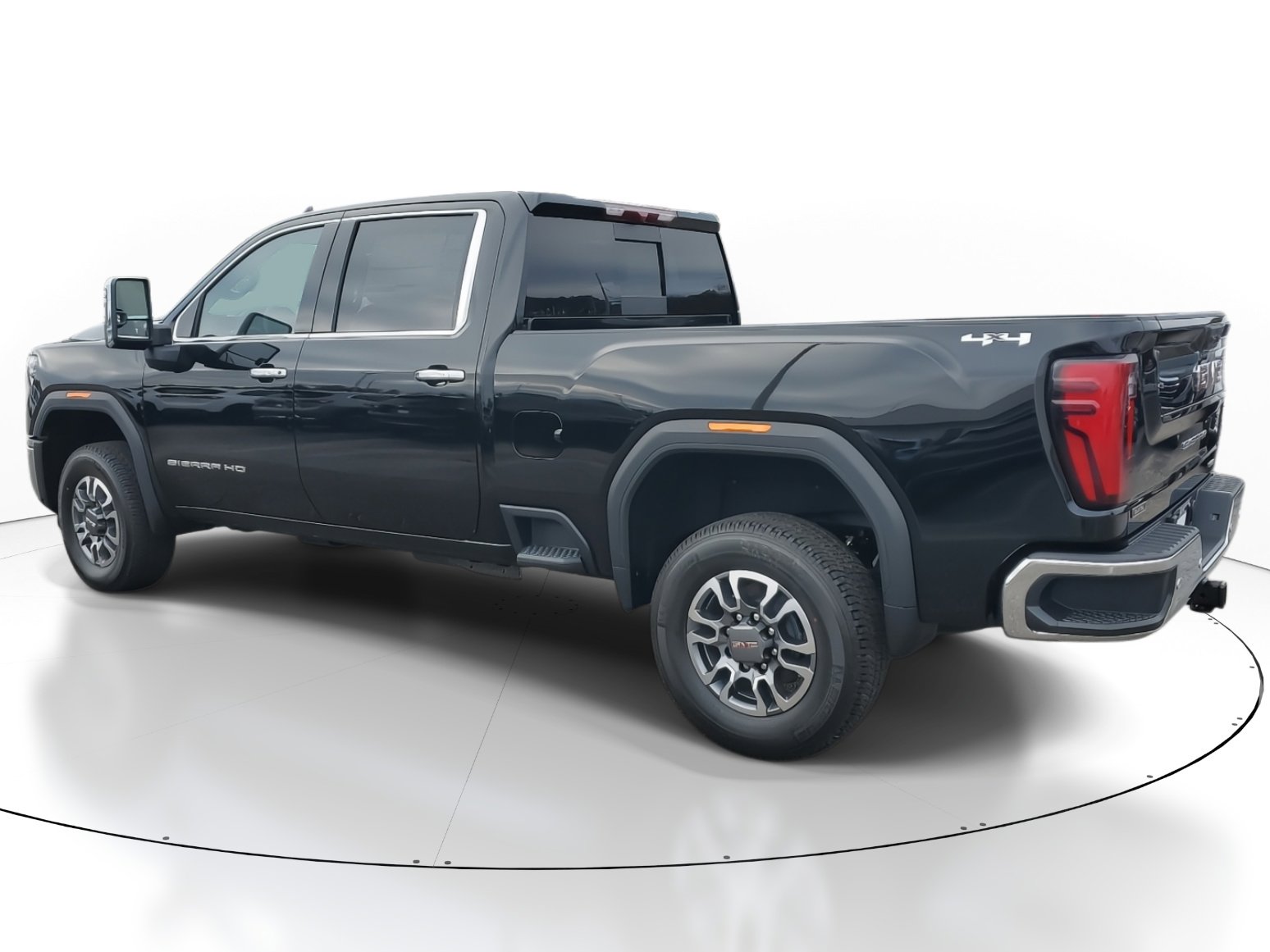 New 2025 GMC Sierra 2500 SLT w/ SLT Convenience Package image 4