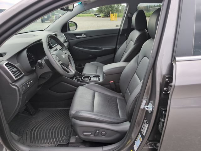 Used 2020 Hyundai Tucson Limited w/ Cargo Package AWD/4WD image 16