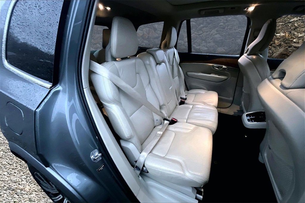 Used 2019 Volvo XC90 T6 Inscription w/ Protection Package image 24