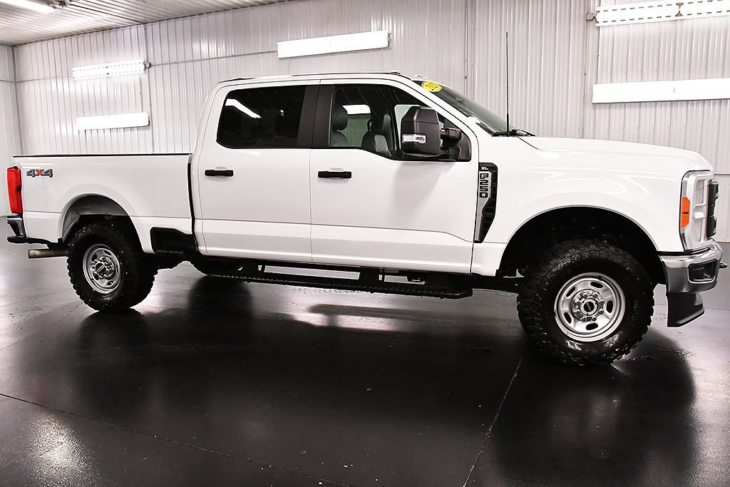 Used 2023 Ford F250 XL w/ XL Driver Assist Package AWD/4WD image 8