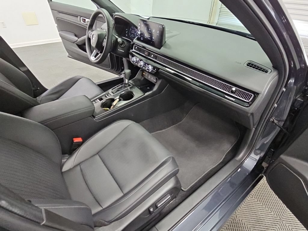 Used 2025 Honda Civic Sport Touring image 37