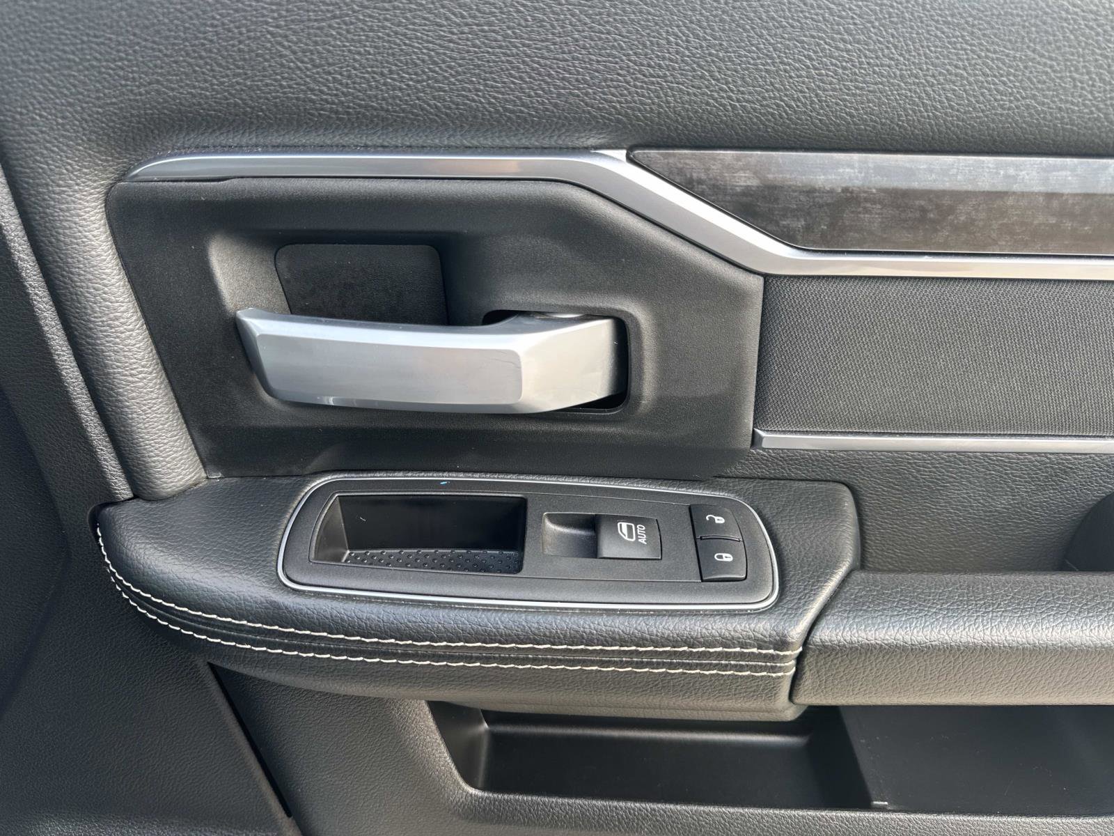 Used 2024 RAM 2500 Big Horn w/ Bed Utility Group image 14