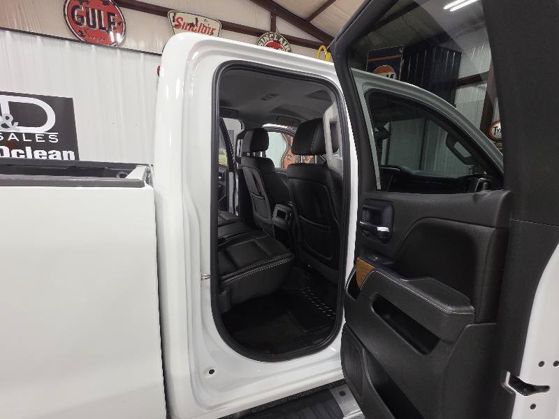 Used 2015 Chevrolet Silverado 3500 LTZ w/ LTZ Plus Package AWD/4WD image 17