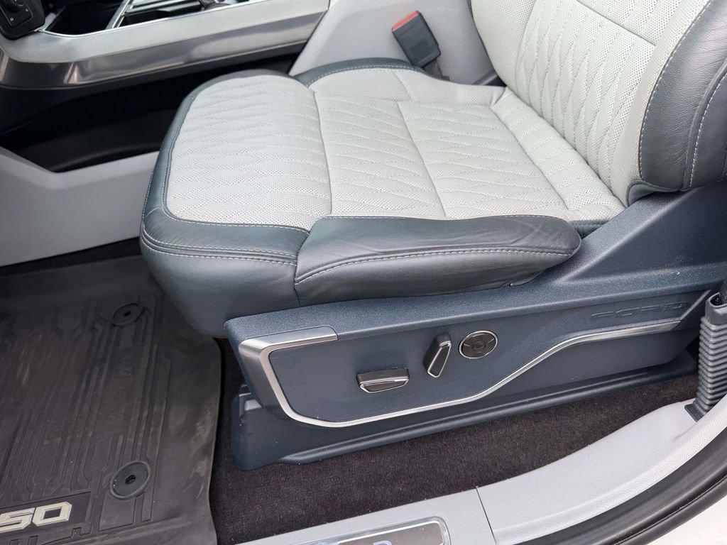 Used 2021 Ford F150 Limited image 17