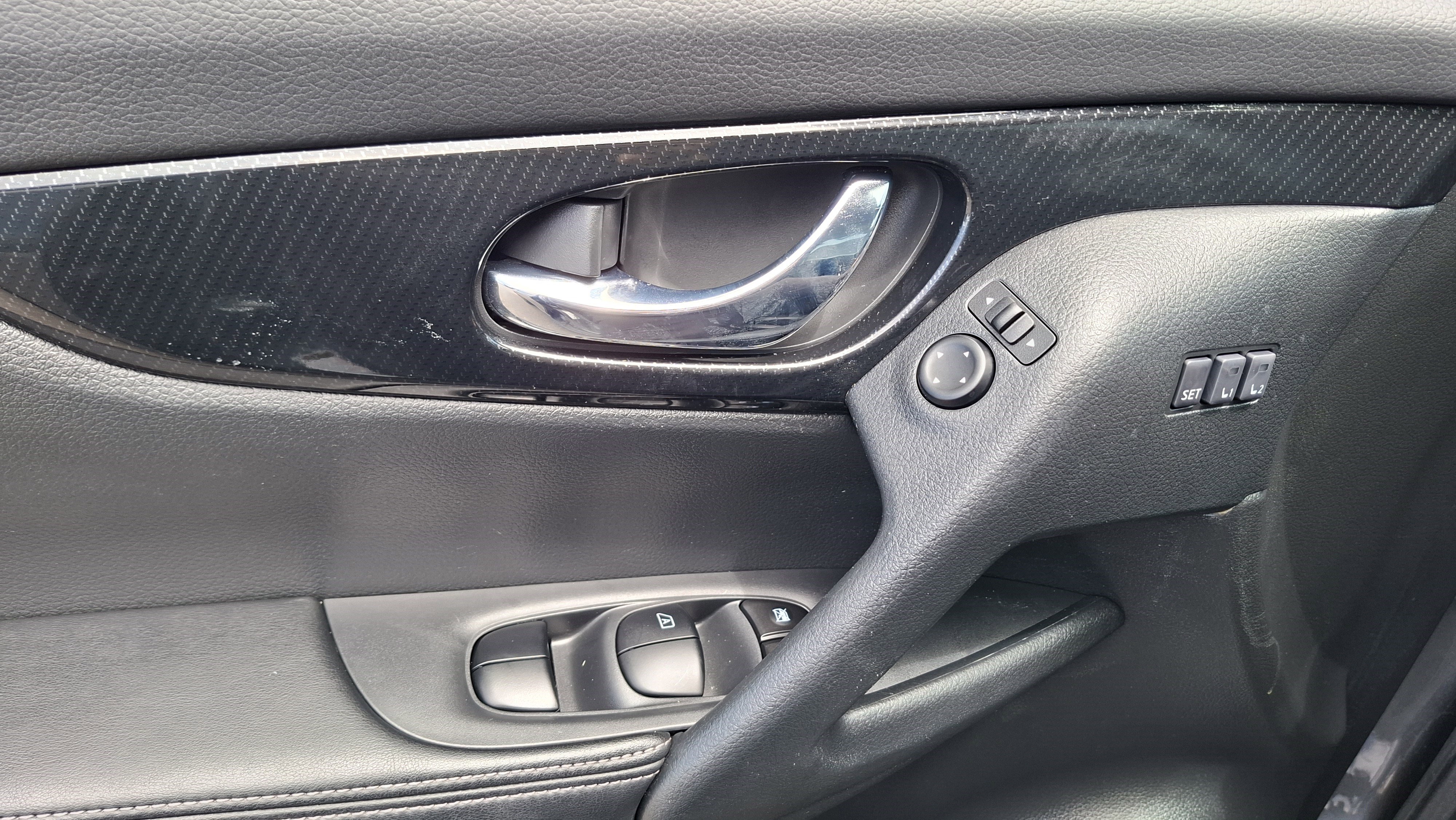 Used 2020 Nissan Rogue SL FWD image 26