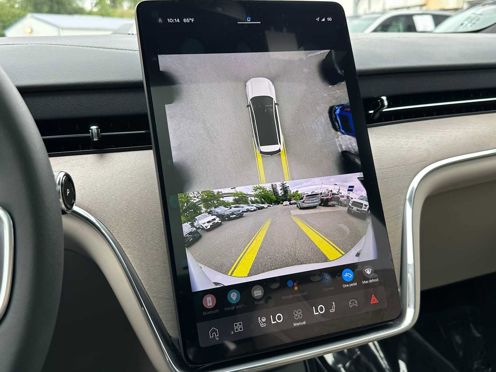 New 2025 Volvo EX90 Ultra image 27