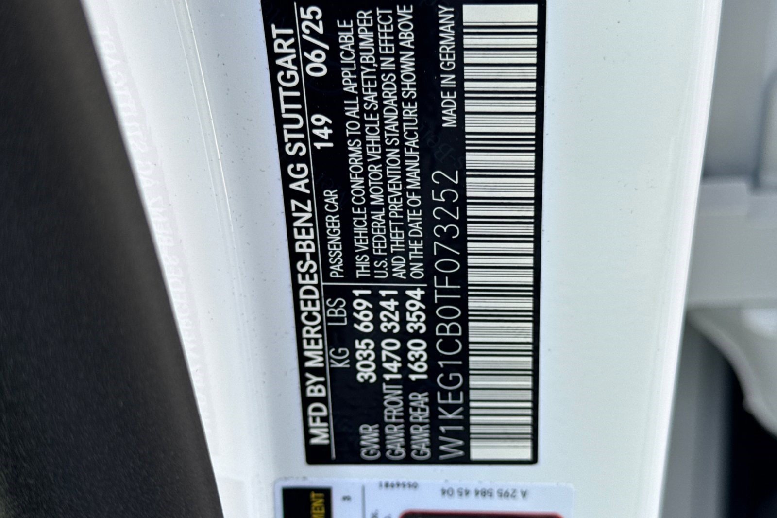 Used 2026 Mercedes-Benz EQE 320 4MATIC Sedan image 19