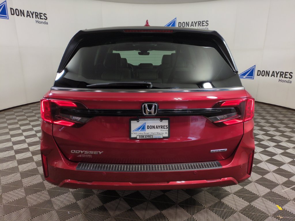 Certified 2025 Honda Odyssey Touring image 5