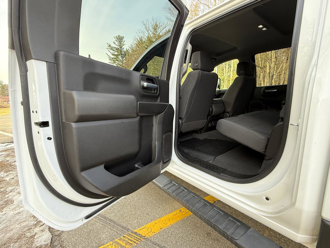 Used 2022 Chevrolet Silverado 2500 Custom w/ Custom Value Package image 19