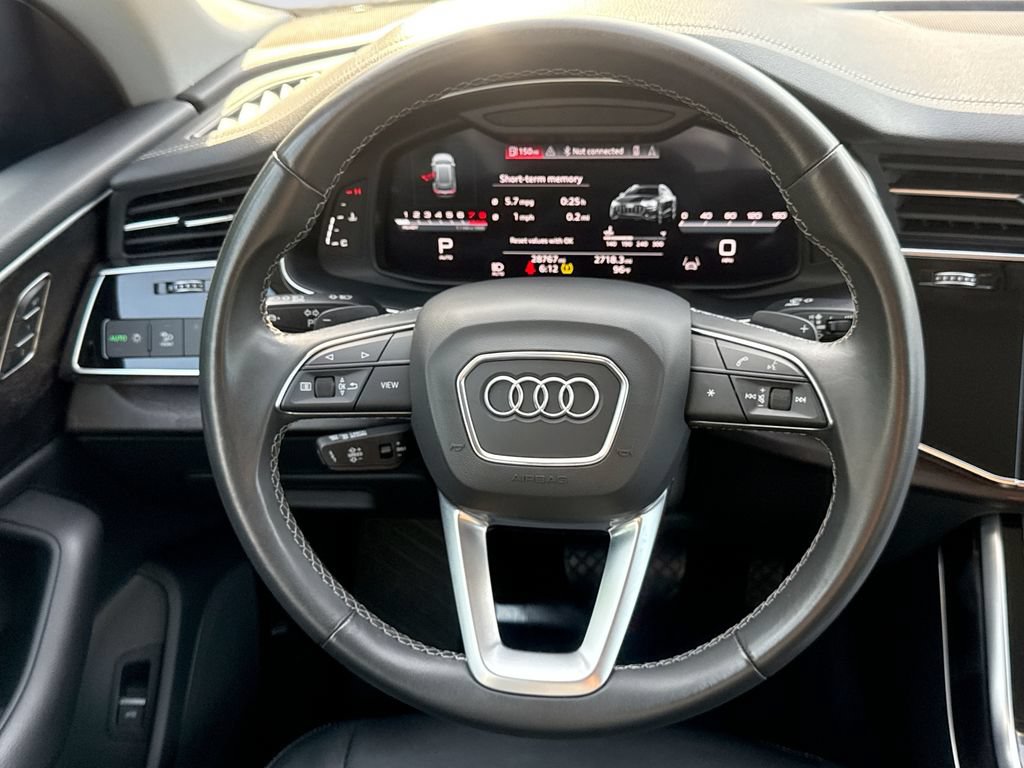 Used 2023 Audi Q8 Premium w/ Convenience Package AWD/4WD image 11