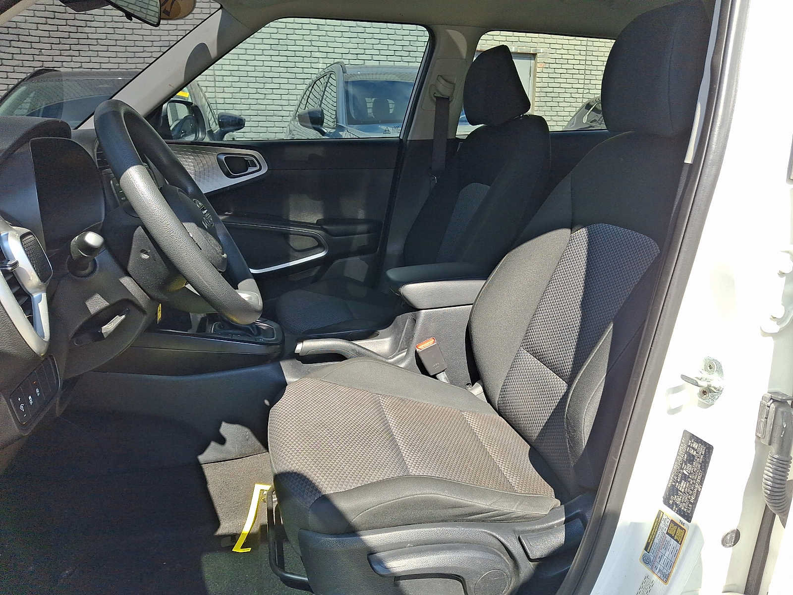 Used 2023 Kia Soul LX FWD image 11