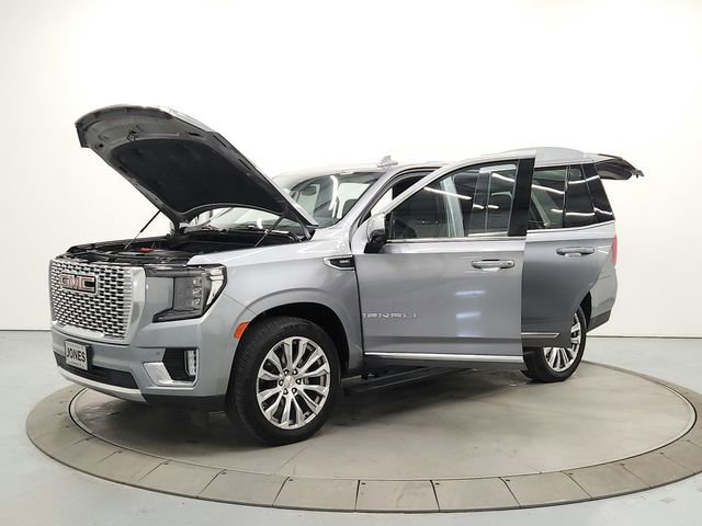 Used 2023 GMC Yukon Denali w/ Max Trailering Package image 11