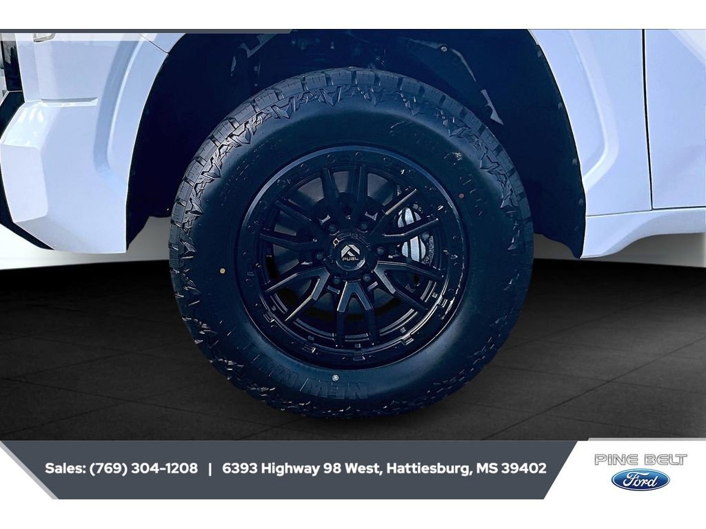 Used 2025 Toyota Tundra SR w/ SR Tow Package AWD/4WD image 8