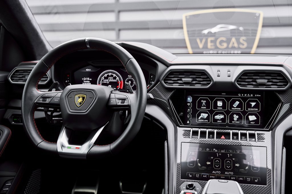 Used 2021 Lamborghini Urus image 54