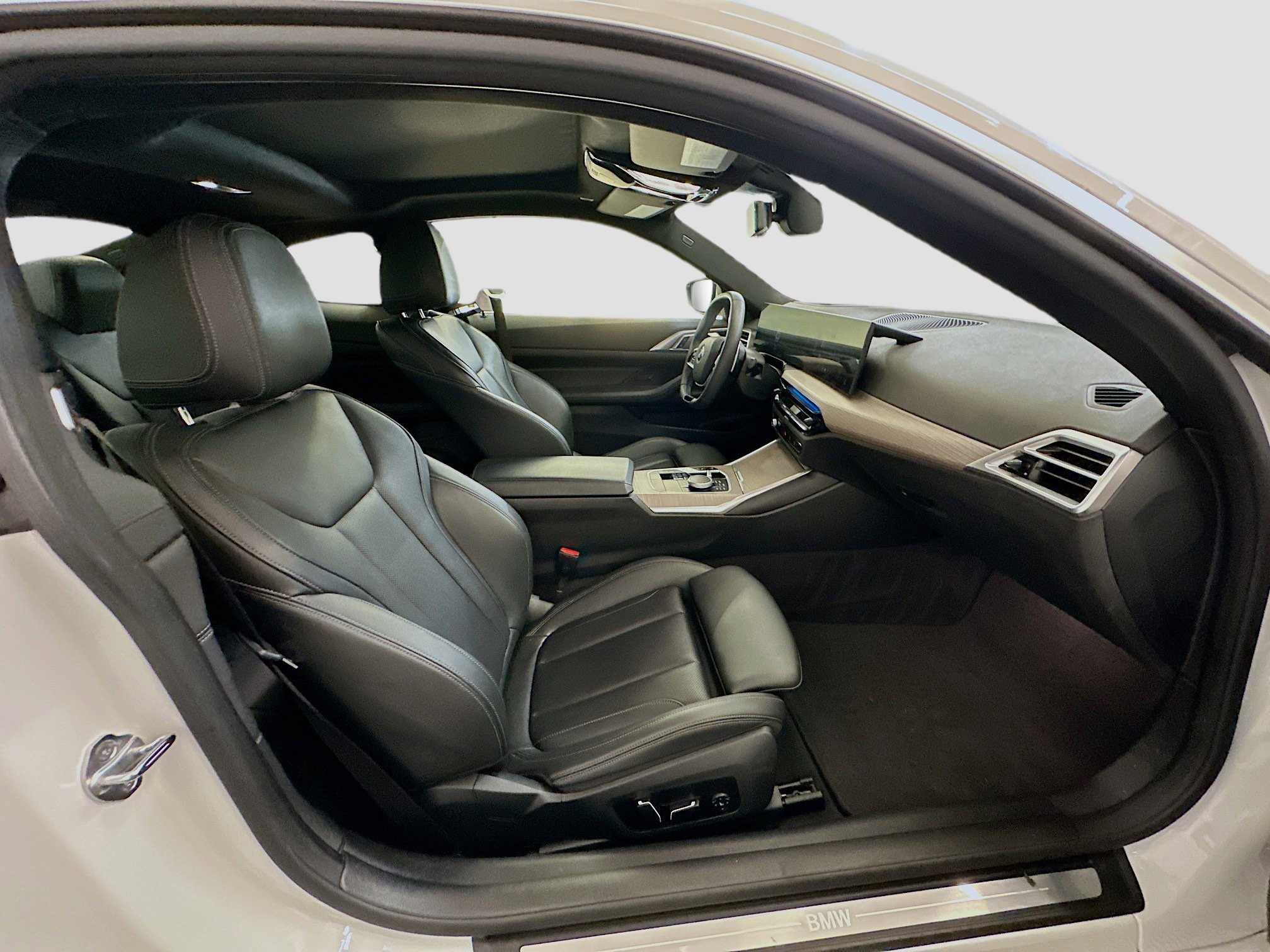 Used 2025 BMW 430i xDrive Coupe image 32