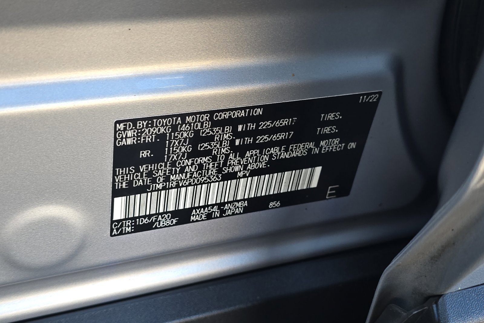 Certified 2023 Toyota RAV4 XLE w/ Convenience Package image 29