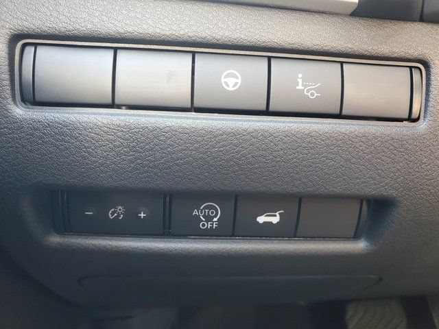 New 2026 Nissan Rogue Platinum w/ Platinum Premium Package AWD/4WD image 10
