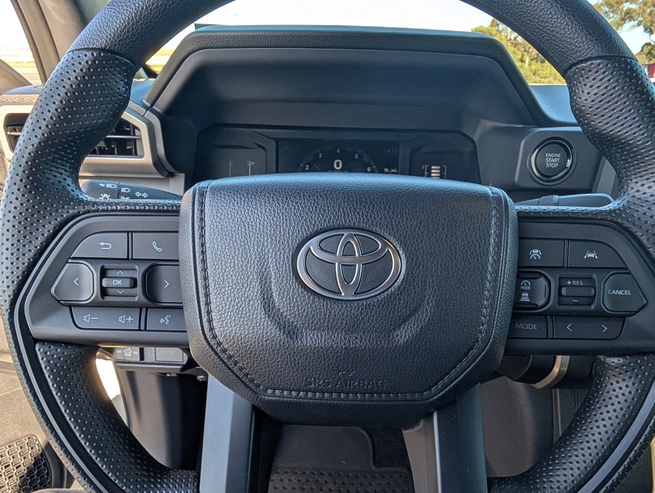 Used 2025 Toyota Tacoma SR image 19
