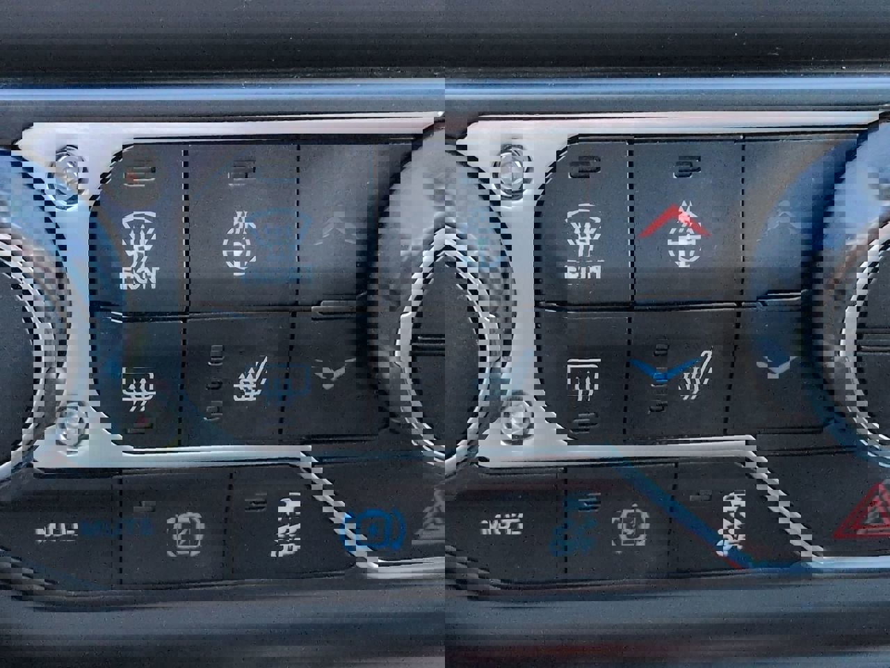 Used 2022 Jeep Wrangler Unlimited Rubicon 4xe w/ Cold Weather Group image 21