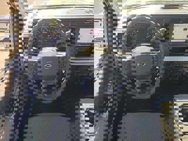 New 2026 Ford F250 XL image 19