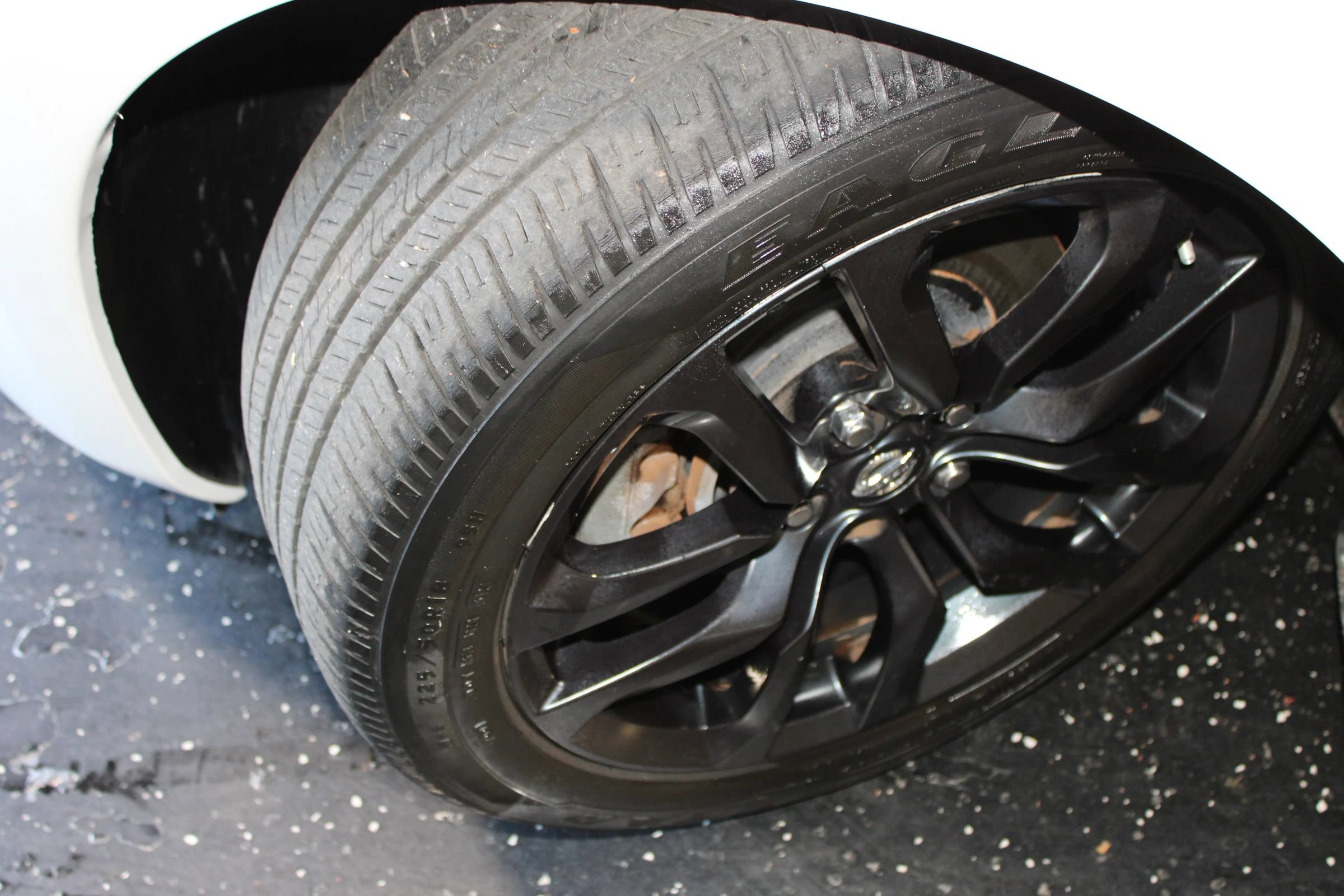 Used 2015 Nissan 370Z Coupe w/ Aerodynamics Package RWD image 29