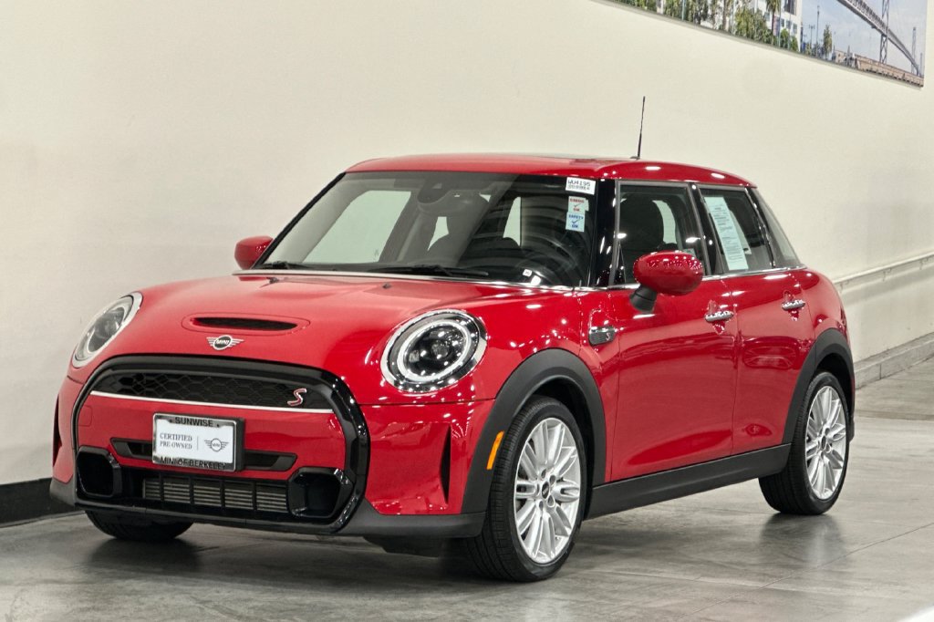 Used 2024 MINI Cooper S FWD image 8