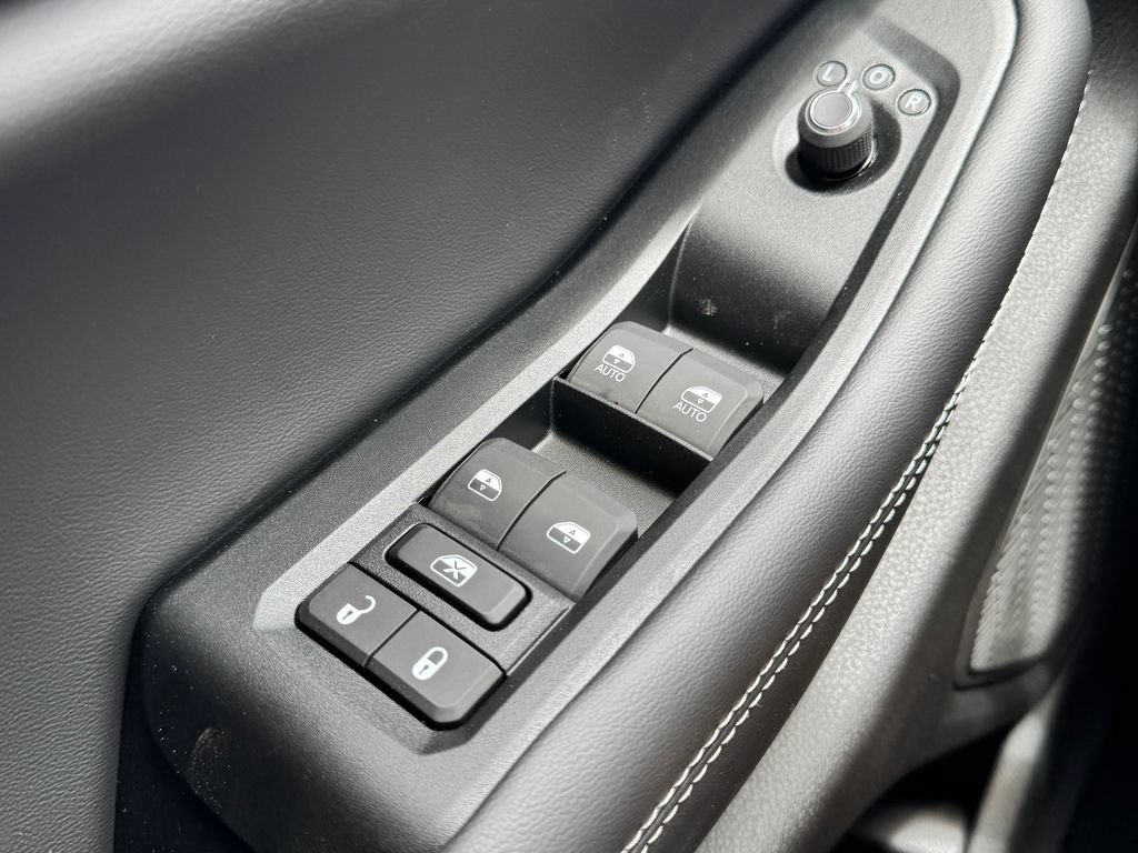 New 2026 Jeep Grand Cherokee L 4WD image 24