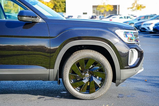 New 2026 Volkswagen Atlas SE image 44
