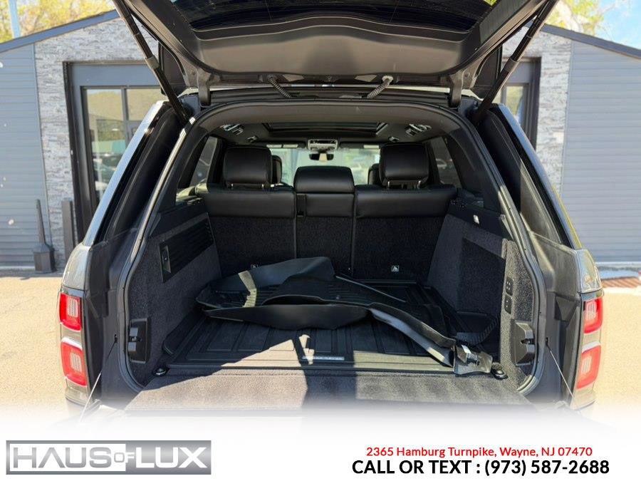 Used 2018 Land Rover Range Rover HSE AWD/4WD image 25