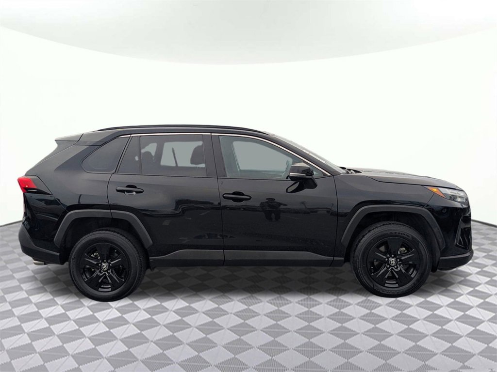 Used 2023 Toyota RAV4 XLE image 2