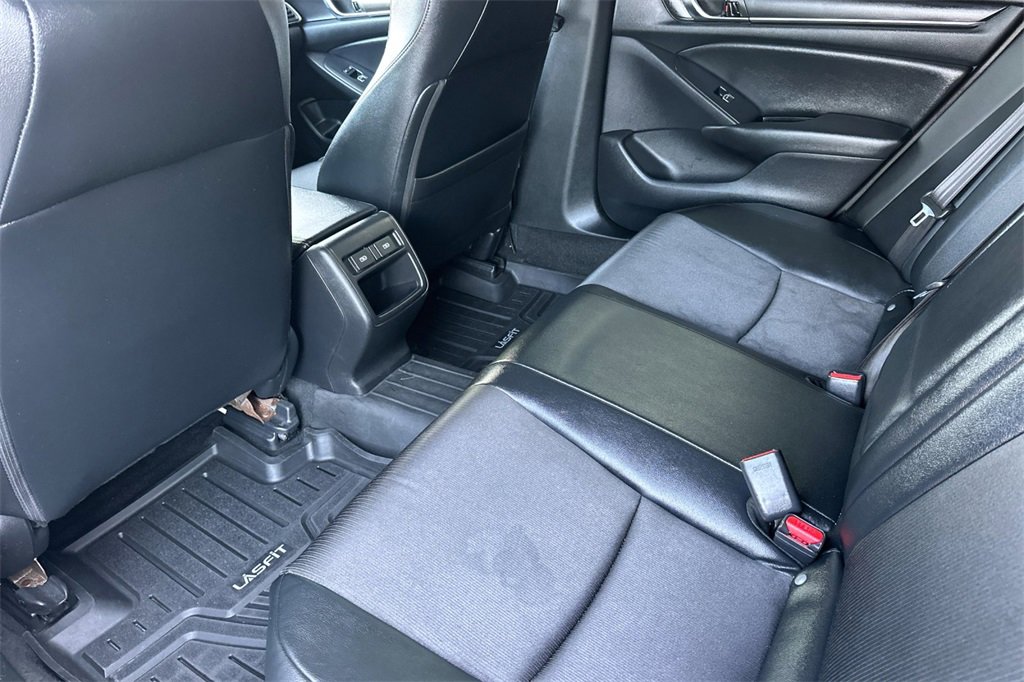Used 2021 Honda Accord Sport image 14