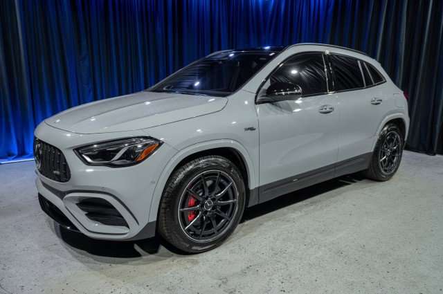 New 2026 Mercedes-Benz GLA 35 AMG 4MATIC image 1
