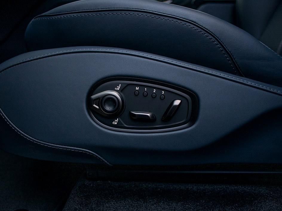 Used 2025 Aston Martin DBX 707 image 27