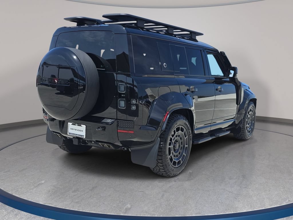 New 2026 Land Rover Defender 110 OCTA AWD/4WD image 5