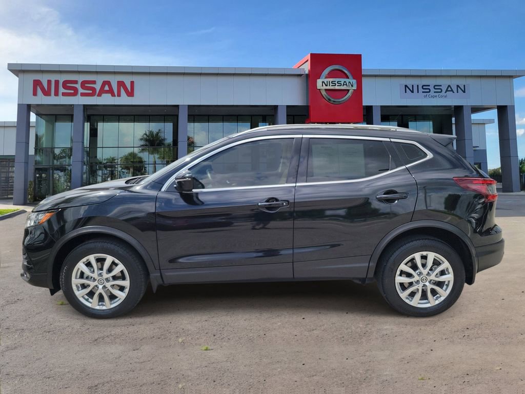 Certified 2022 Nissan Rogue Sport SV image 7