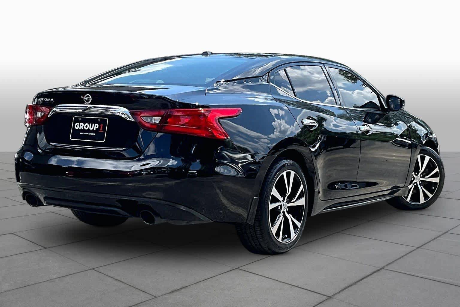 Used 2017 Nissan Maxima 3.5 S FWD image 13