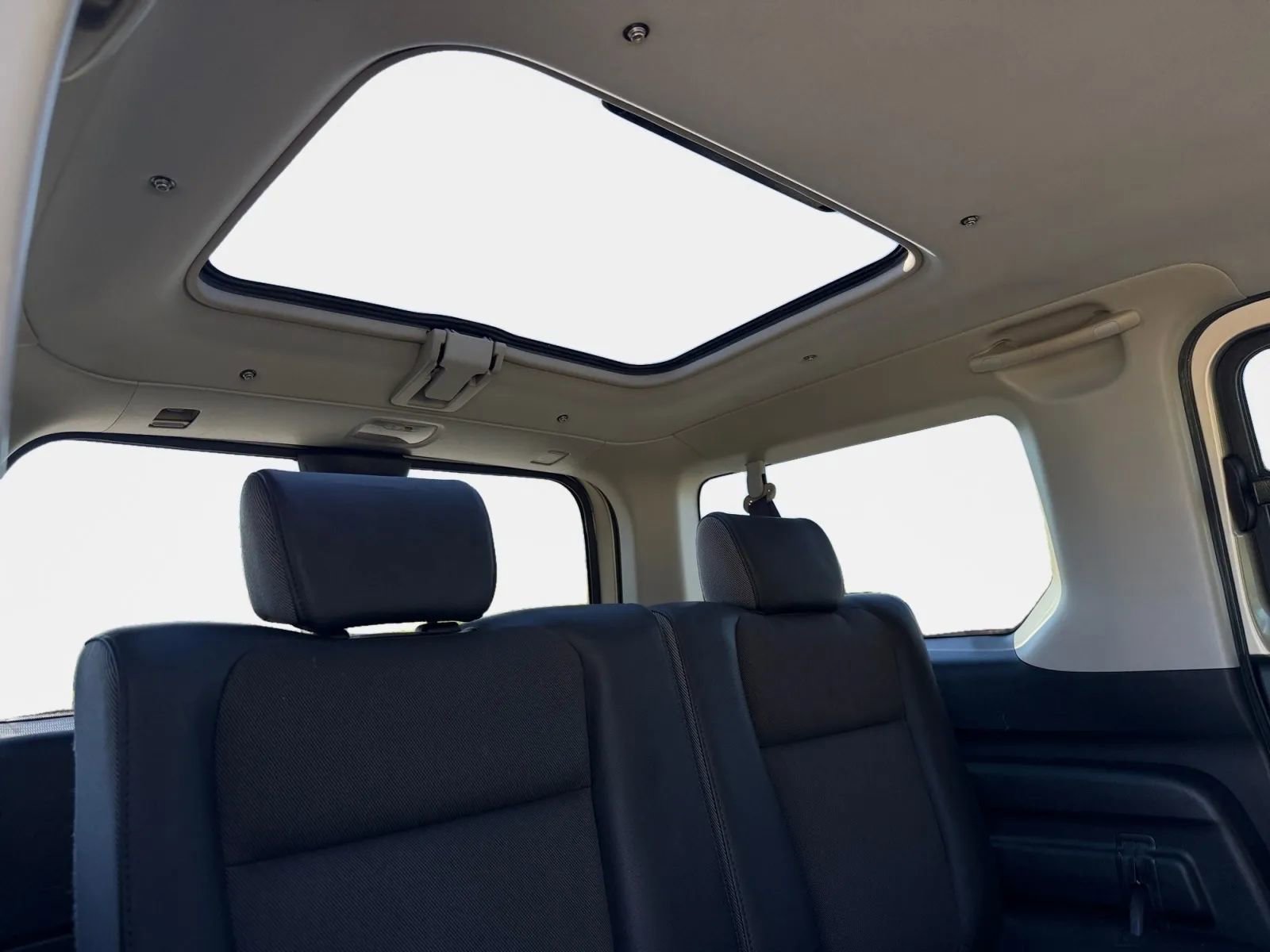 Used 2004 Honda Element EX image 12