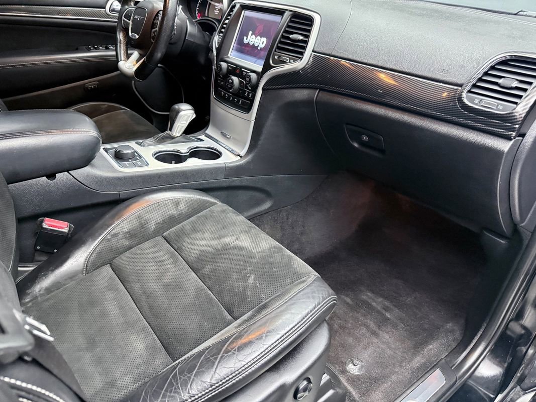 Used 2018 Jeep Grand Cherokee SRT image 11