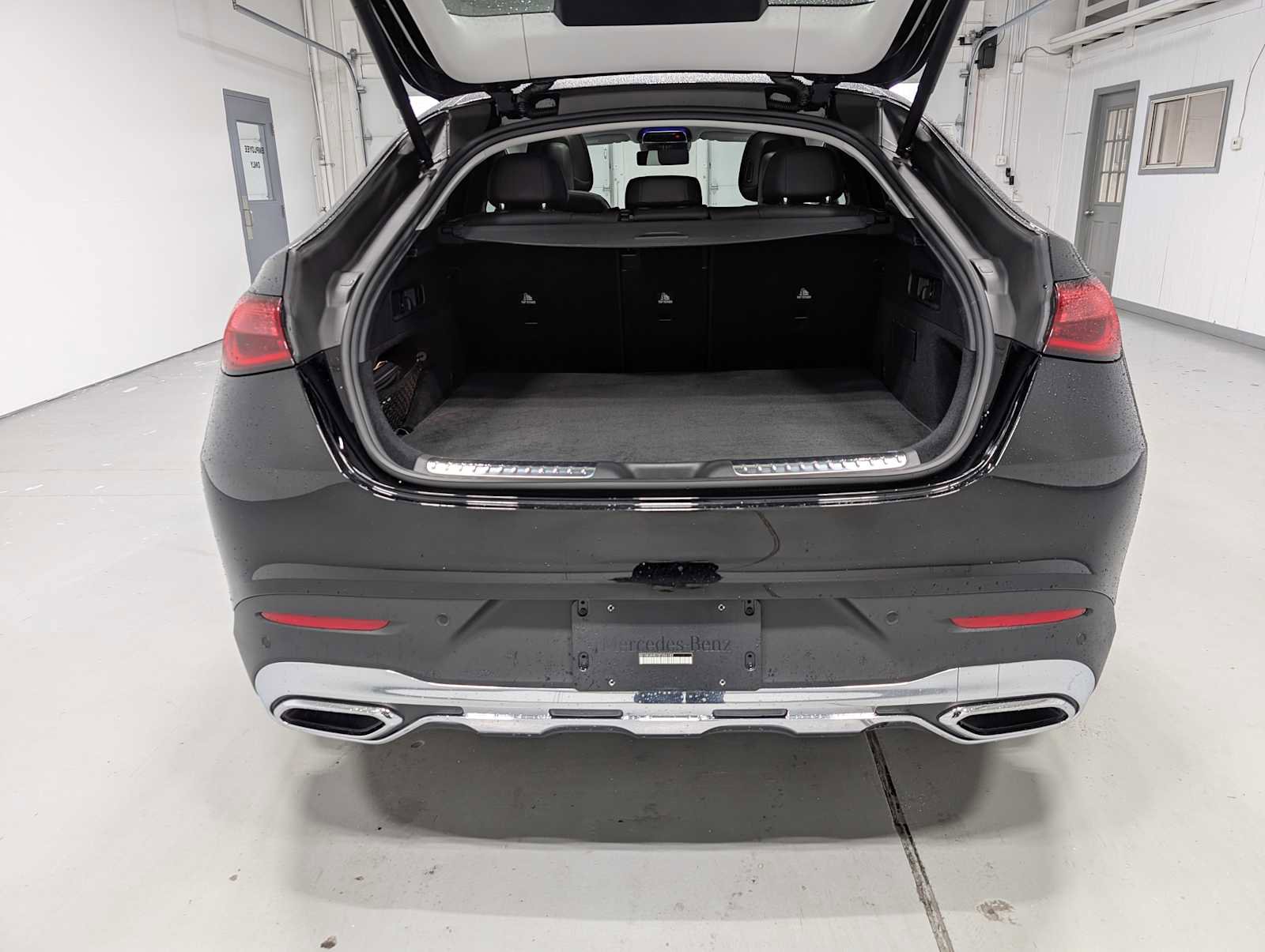 Certified 2025 Mercedes-Benz GLC 300 GLC 300 image 39