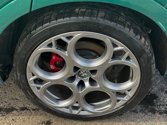 Used 2025 Alfa Romeo Tonale Tributo Italiano image 11