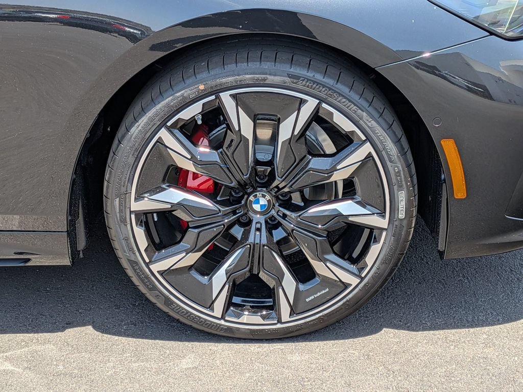 New 2027 BMW 530i w/ M Sport Package RWD image 24
