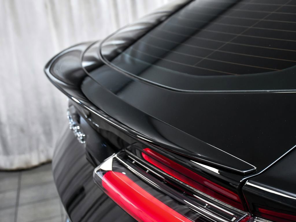 Used 2022 Lamborghini Urus AWD/4WD image 90