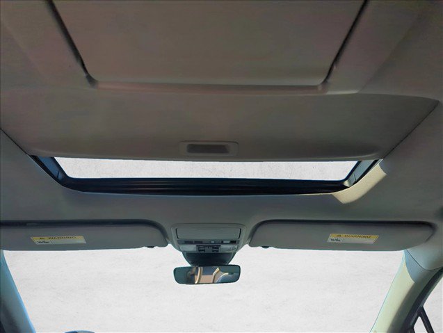 Used 2023 Honda Odyssey Elite image 25