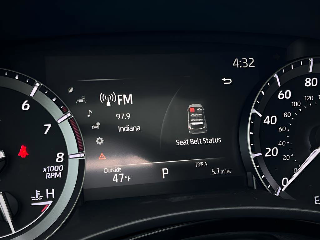 Used 2020 Toyota Highlander XLE image 45